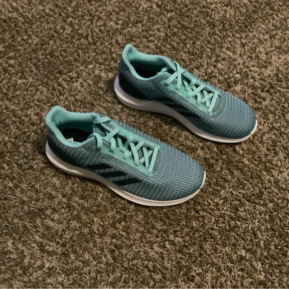 Adidas Running Shoe  Aqua/Dk Aqua Size 9 - Picture 3 of 5